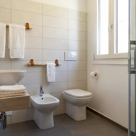 La Via And Terrace Pensionat 3*