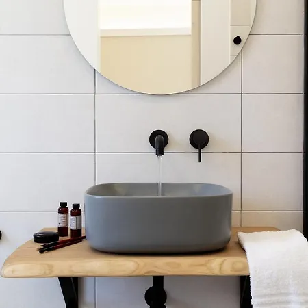 La Via And Terrace Pensionat 3*