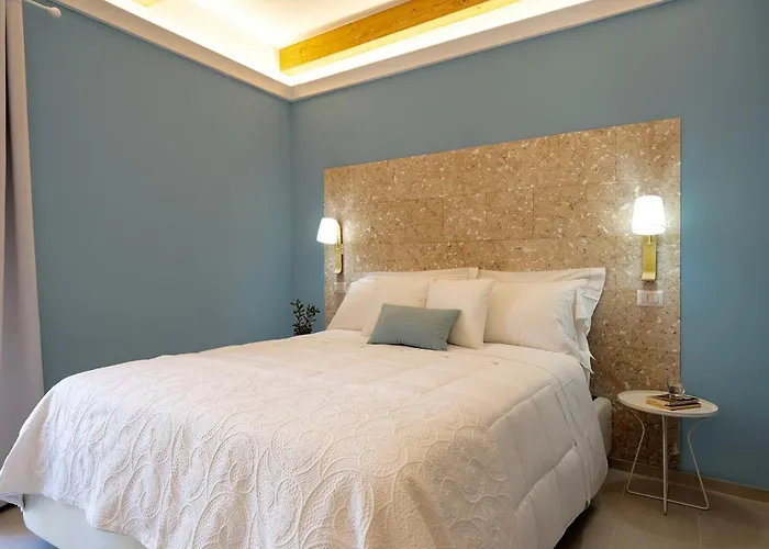 Casa de hóspedes La Via And Terrace Olbia